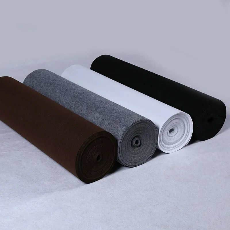 Bijeli romantični vjenčani tepih